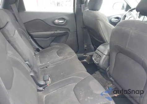 2015 Jeep Cherokee Latitude из США, поврежденный, VIN 1C4PJMCS0FW758216